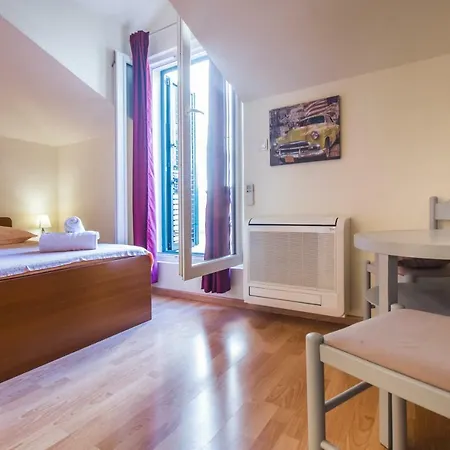 Selak Apartment Makarska
